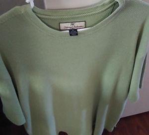 Great Tommy Bahama casual shirt (xl)
